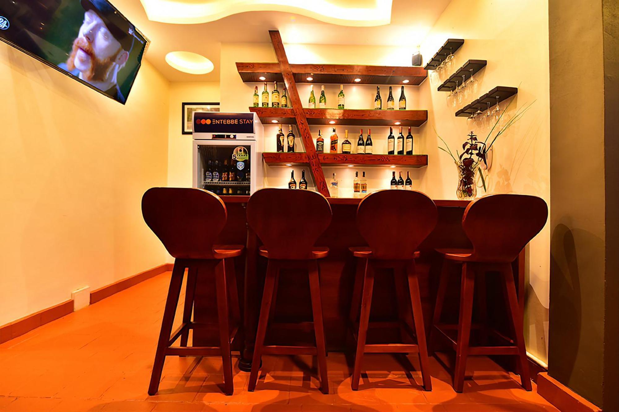 Entebbe Stay Apart-Hotel Bagian luar foto